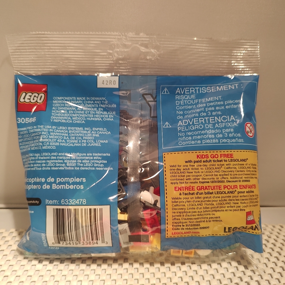 Lego City 30566 Fire Helicopter NWT Building Toy Set - Picture 2 of 2